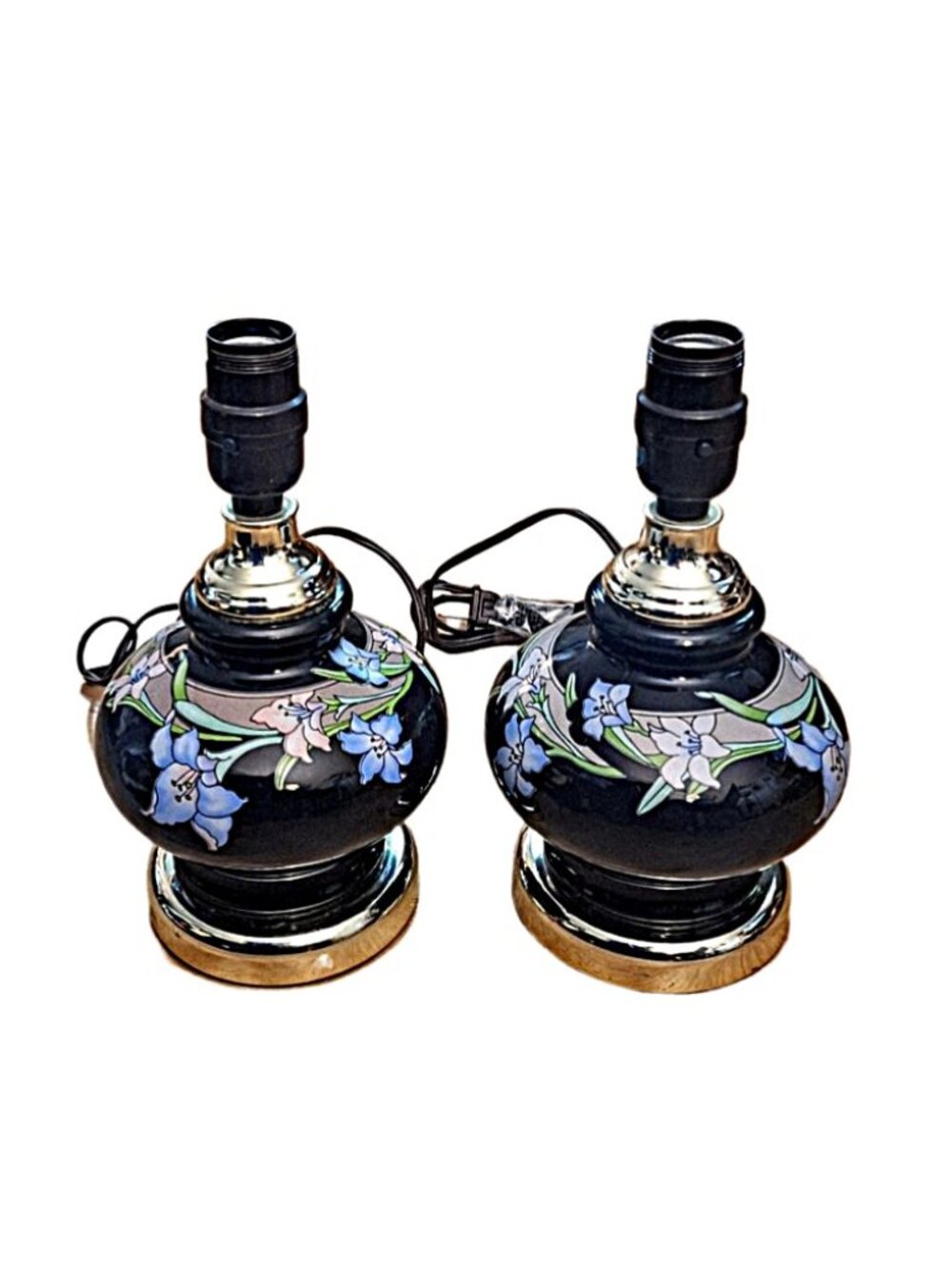 Pair Vintage Kaadah Style Black Glass Lamp w Floral Black Gold Trim